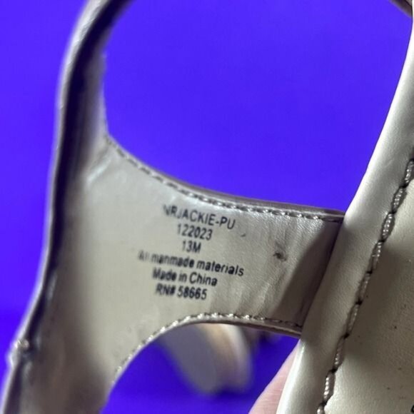 Nordstroms Rack Girl's Tan Natural Jackie Wedge Sandal Shoe‎ Size 13-NEW - Picture 7 of 7